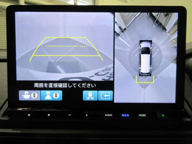 マルチビューカメラを搭載。上空から見下ろした様な画像で周囲の確認が出来ます。