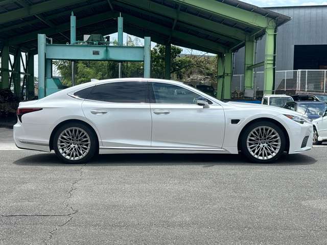 3ヶ月間走行無制限、車両の無料保証をいたします！