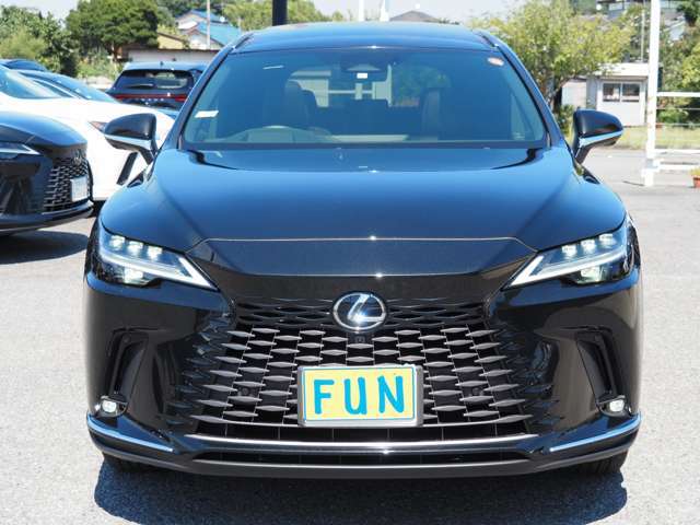 安心のワンオーナー車・内外装とてもきれいなレクサスRX450h+バージョンL4WDが入庫しました。ご来店・お問い合わせお待ちしております。