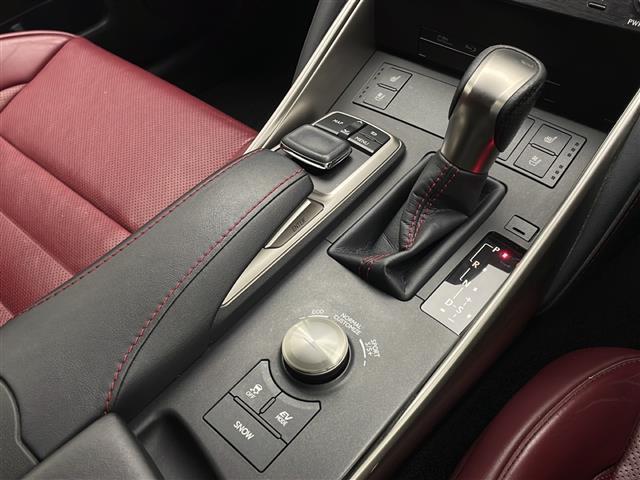 気になる車はお電話やメールで当店にお問い合わせください。なお、お電話での在庫の取り置きはできません。ご来場の際は、商談が重なる事が増えていますので事前に在庫有無をご確認くださいませ。