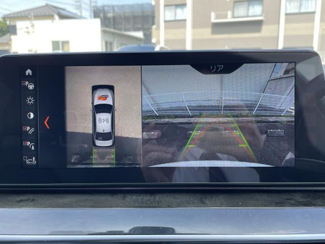 ●便利な【パノラミックビューモニター】付で後方確認も安心です。駐車が苦手な方にもオススメな便利機能！