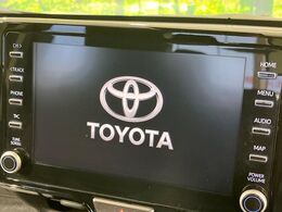 【新品大画面ナビ付き】人気の9インチ新品ナビ取付済み！インパクトのある大画面ならマップ表示が見やすいだけでなく、テレビやDVDの臨場感もアップして、いつものドライブがグッと楽しくなります♪