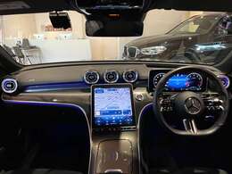 LIBERALAは、輸入車選びの新たなスタイルを提案するインポート・セレクト・ブランドです。オーナー様となる方がクルマから直接感じる感性を第一にした、最良の一台との出会いをコーディネートいたします。