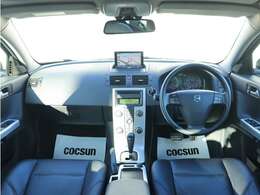 【エンジン・ミッション・ブレーキ機構を2年間無料で保証】コクスンの販売するボルボ中古車は全車に無料で2年間の保証（基本保証）が付帯されます。