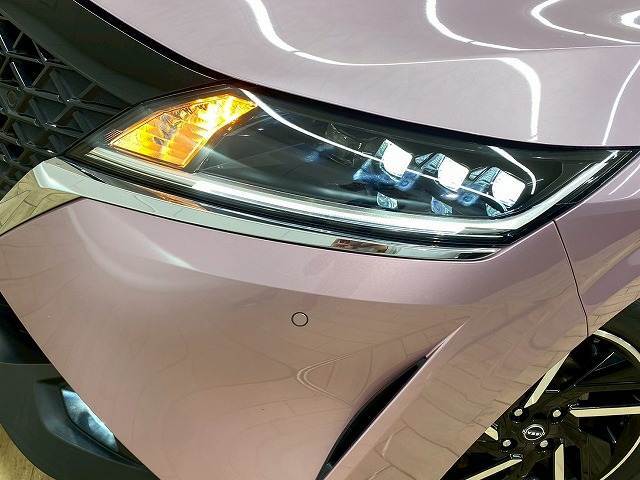 【LEDヘッドライト】は視認性が高く安全です！また、見た目もかっこいいです！
