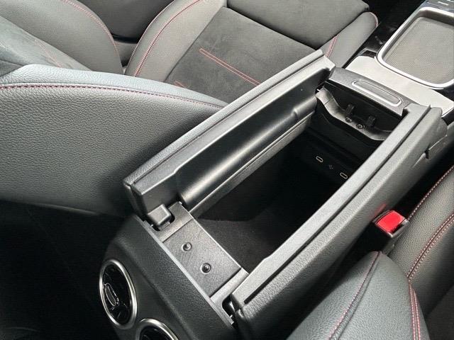 店舗にて現車の確認もいただけますので、お電話で在庫のご確認の上是非ご来店くださいませ！！！
