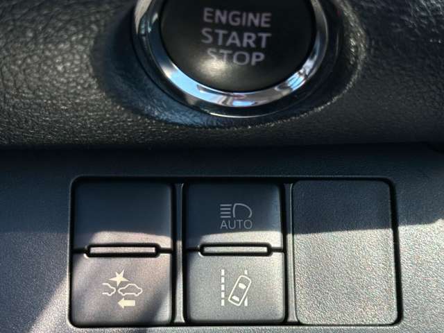 ケーユーでは修復歴の有無を全車に表示。公的機関「（財）日本自動車査定協会」の基準を採用。日本オートオークション協議会「走行距離管理システム」で距離に不正が無いかもチェック済みです。