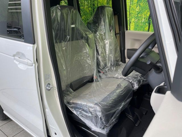 もちろん車内はキレイです♪よりクリーンな状態をキープしたいお客様には『ナノゾーンコート』がおすすめ！新型コロナウイルス対策や、除菌・消臭に効果を発揮し多くの方にご好評いただいております。