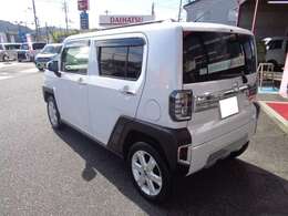 当店でご購入のお客様はオイル交換が無料です。どうぞご利用ください＊ただし、車検を他社にてお受けされた方は無効となります。オイル交換は当店入庫に限ります。