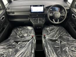 【インパネ全体】全方位で視界が広く、高い目線で運転もしやすいです！