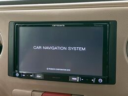 【ナビゲーション】目的地までしっかり案内してくれる使いやすいナビ。Bluetooth接続すればお持ちのスマホやMP3プレイヤーの音楽を再生可能！毎日の運転がさらに楽しくなります！！
