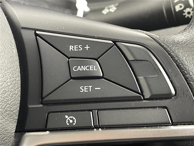 【運転席操作部】快適なドライブを楽しむための機能が装備されています！運転席から触れるので、使いやすいです！除菌プランいれていただくと、さらに清潔で安心していただけます！