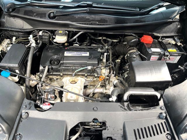 親切・丁寧な専門メカニックスタッフが応対！・車検・点検整備・事故等の修理などアフターサービスも安心。お車のカスタマイズもネクステージのサービススタッフまでご相談ください！