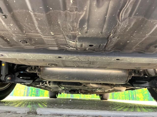 下回りがきれいなうちに、防錆加工の施工がオススメ。降雪地域はもちろん、沿岸部にお住いの方や、趣味でマリン・ウィンタースポーツをされる方にご好評いただいております。