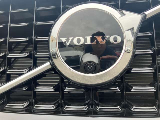 展示前には全車、内外装を厳しくチェックしておりますが、万が一見落とし等があってはダメなので、外部検査員によるチェック（カーセンサー認定）で更に厳しーくチェック済み＾＾