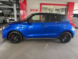 長崎車輌センターホームページが完成しました☆当社サービス内容を含む、お得な情報を掲載しておりますので、是非ともご覧下さい☆話題のCMもご覧頂けますよ♪♪