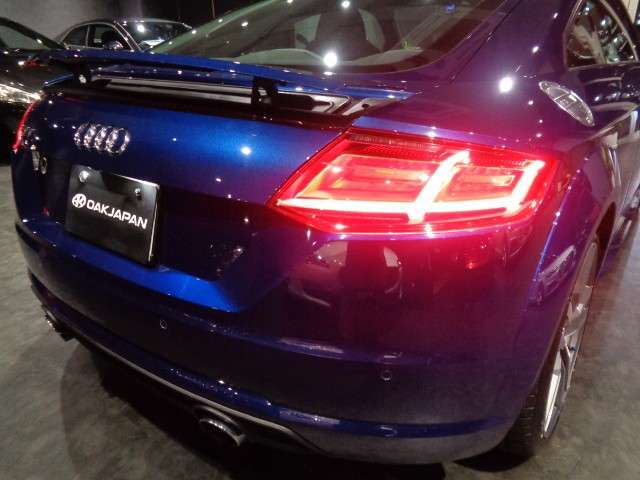 オークジャパンでは、ご要望に応じた新車もご用意致します。