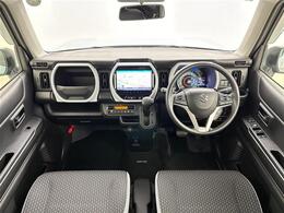 【インパネ全体】全方位で視界が広く、高い目線で運転もしやすいです！
