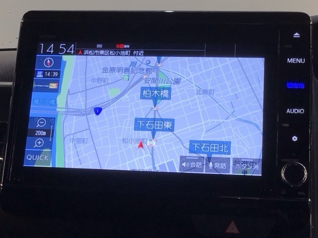 ギャザズナビ搭載です。知らない道も安心ですね！
