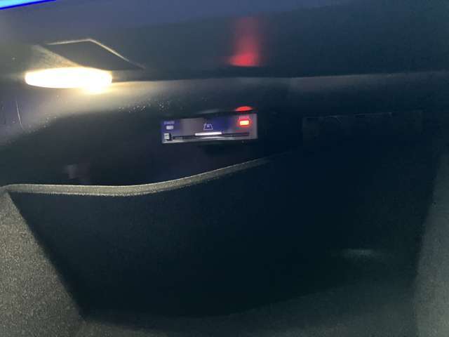 購入後のサポートは、全国のメルセデス・ベンツ正規サービスネットワークへ。