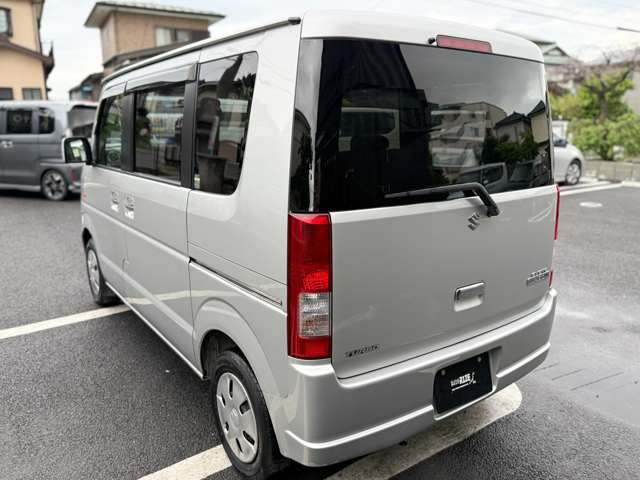 全国各地販売承ります♪　陸送会社　東西海運さんもしくはZEROさんを使用し全国にご納車が可能です。車庫証明も含めて登録業務一式を代行して承りますので遠方のお客様もご安心下さい♪
