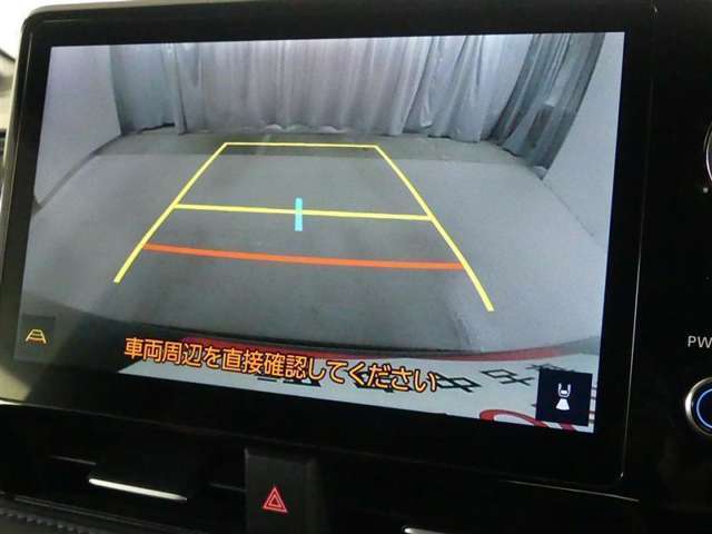 バックガイドモニターで、後方を確認しながら安心して駐車することができます。運転初心者も熟練者も必須の機能ですよ！