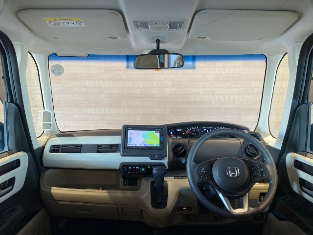 Honda認定中古車は3つの安心をお約束◎1.【Hondaのプロが整備した安心】2.【第三者機関チェックした安心】3.【購入後もHondaが保証する安心】ディーラークオリティーをご提供いたします☆