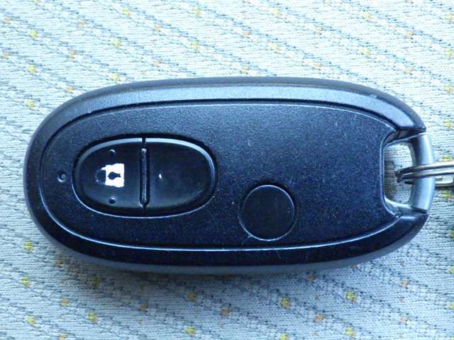 お手頃価格の中古車なら中古車販売店のプラウドへ。お手頃車をお探しの方は是非お立ち寄り下さい。