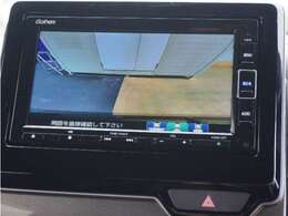 ◆バックカメラ◆リバースにするだけで映ります、後方の安全確認や、狭い駐車場での車庫入れ、雨の日や夜間など視界の悪い時に便利です！安全にバックする為には欠かせない装備です。