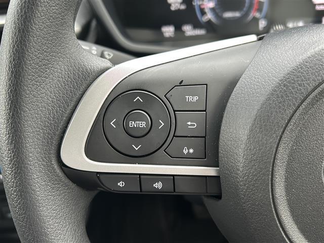 気になる車はすぐにお問い合わせください！画面右側の0066から始まる無料ダイヤルからお問い合わせ下さい！専門スタッフがお車のご質問にお答えいたします！