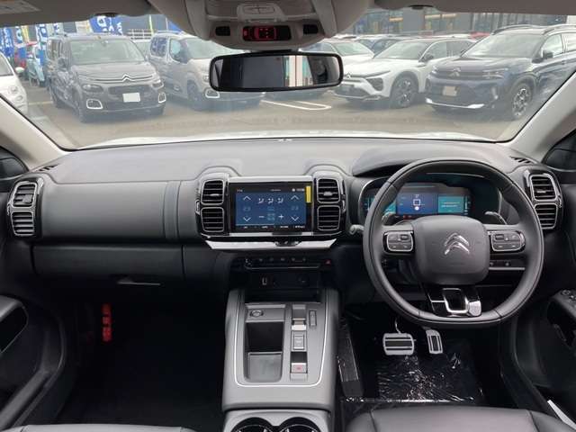 より詳細な車両画像をご希望の際は、お問合せに対する販売店からの回答にご返信頂くか、お問合せフォームのご質問・ご要望の欄にメールアドレスを直接ご入力頂ければ、車両画像を添付してご返信致します。