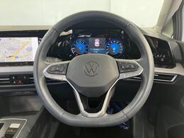 関西初の新デザインを取り入れた近未来なショールームと、1，288坪（約東京ドーム1個分）の超巨大展示場が併設された最大級店舗です！