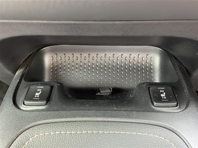 ◆北は北海道から南は沖縄まで、ご購入いただいたお車は全国にご納車が可能です！お電話、メール、動画などでリモートでお車のご案内も可能です！親切、丁寧に対応させて頂きますのでお気軽にご相談ください！※有償