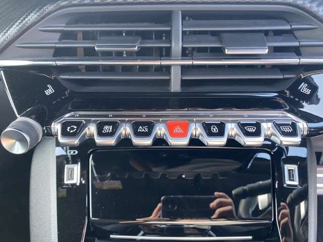 0942-51-8121までお気軽にお電話下さい。全国納車可能です。納車方法に関してもお気軽にご相談ください。※有償