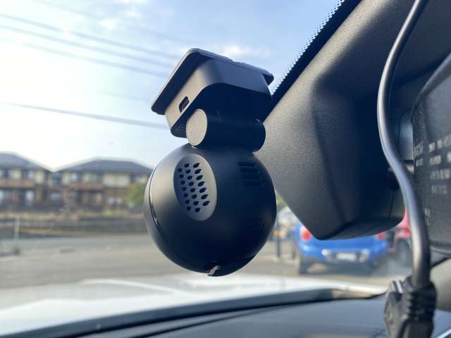 カーセンサーを見て電話しましたとお伝え下さい。