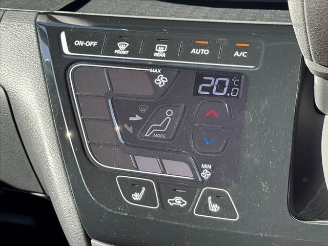 全車第三者機関鑑定済み★それでも伝わりづらい匂いや雰囲気等、是非お問い合わせいただけると幸いです★安心してお車選びをお楽しみください★LINE＆ビデオ通話も対応★