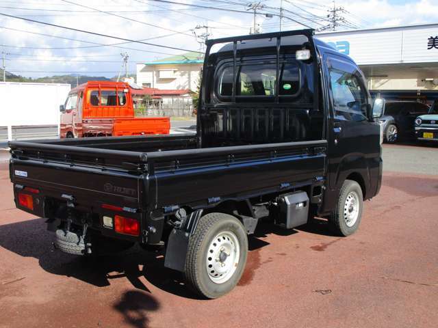 自動車保険もご相談ください！三井住友海上・損保ジャパンの正規ディーラー代理店です！