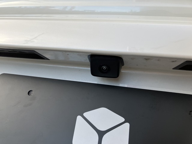 高年式のお車を取り扱っておりますので、メーカー保証期間内の車両が多数ございます！メーカー保証が切れている車両も、別途保証をご案内いたしますので、ご相談ください。