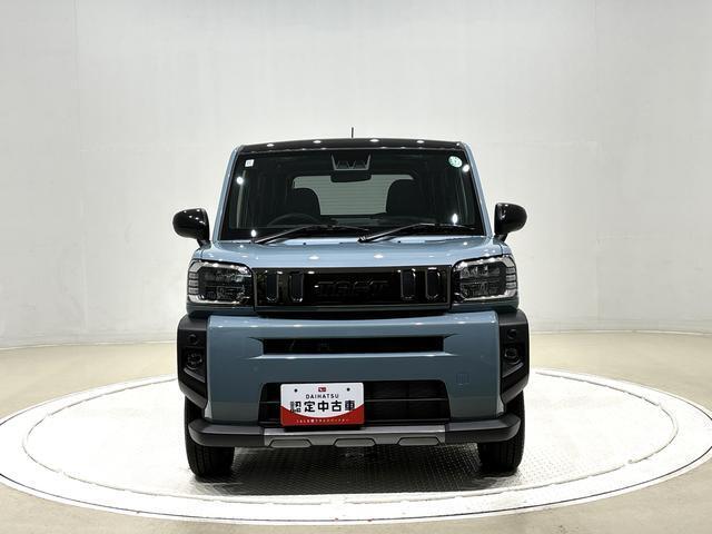 【当社専門スタッフがキレイにしてます】ダイハツ広島では展示前に当社中古車センターにてクリーニング！店舗でも定期的に洗車♪品質には自信があります！お気軽にご来店下さい