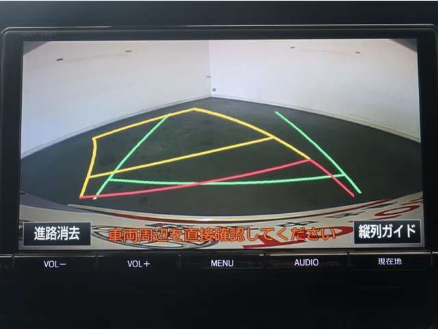 【バックカメラ】車庫入れの苦手なお客様、もうご心配いりません。バックモニターがあれば、ぶつける心配一切無し？！重宝してくれると思います。