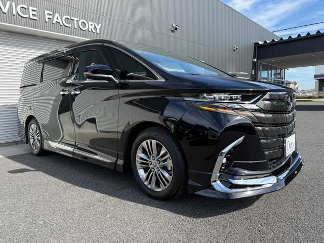 モデリスタエアロ　ムーンルーフ　JBLサウンドナビ　リヤエンターテイメント　HUD　ユニバーサルステップ　チームメイト　デジタルミラー　14型ディスプレイオーディオ　パノラミックビュー　ブラインドスポット