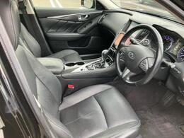 「この車の写真をもっと見たい」「状態が気になる」「この装備はついている？」どんな小さな疑問でもお気軽にお問い合わせください！