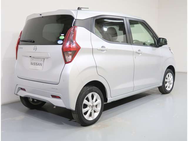 ご検討中のお車には↑本体価格下の【価格見直し情報メールを受け取る】をクリック♪対象車両の掲載価格に変更があった際にメールにてお知らせ致します♪イチ早く最新の情報をGet出来るのでとっても便利な機能です♪