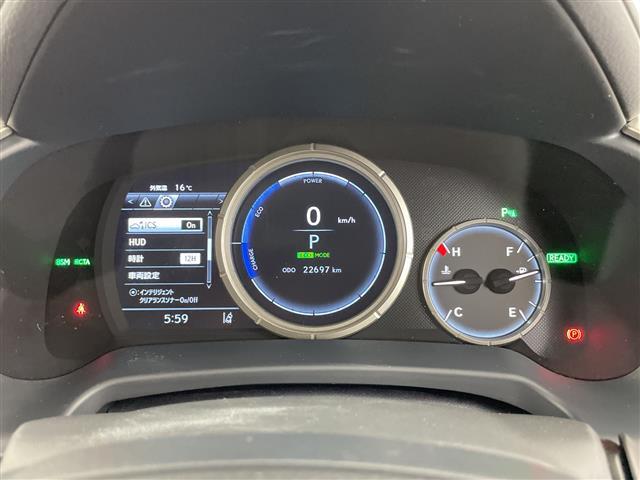 【スピードメーター】メーターがシンプルで見やすく運転しやすいですね！