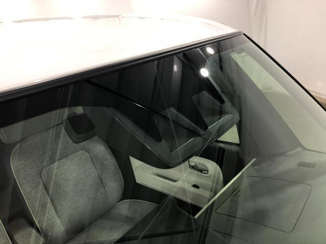 先進技術によってさらに進化した「次世代スマートアシスト」が毎日の運転で感じる不安や緊張を減らし、ヒヤッとするシ-ンを未然に防ぐためにサポ-トします！