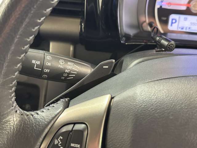 パドルシフトついています。