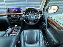 遠方のご納車の際も我々がしっかりサポートさせて頂きます。お気軽にスタッフまでご相談下さい。