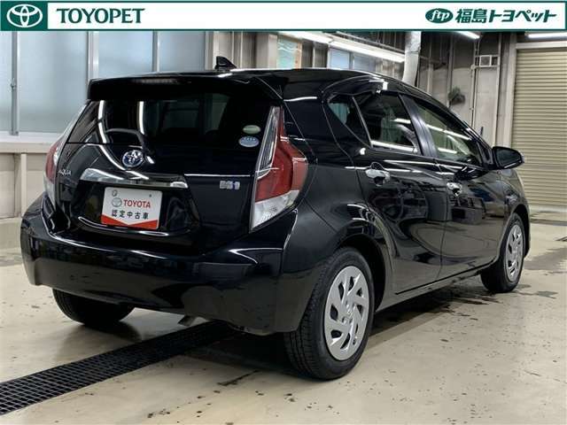 トヨタならではの「3つの安心」をセットにした『トヨタ認定中古車』です。「まるごとクリーニング」　「車両検査証明書」　「ロングラン保証」付き。