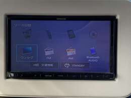 デュアルセンサーブレーキサポート　シートヒーター　LEDオートライト　ベンチシート　スマートキー　プッシュスタート　アイドリングストップ　横滑り防止機能　ドアバイザー　フロアマット　試乗OK