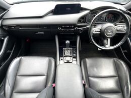 グループ総在庫数約30，000台！！全国の系列店からメーカー・車種問わずご紹介出来るので、あなたにピッタリのお車が見つかるはずです♪まずはお問い合わせ下さい☆